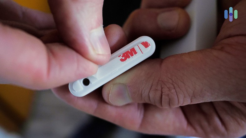 Installing the Blue by ADT Entry Sensor Installing the Blue by ADT Entry Sensor