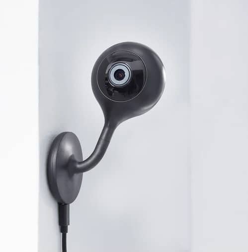 The Geeni Look, an indoor camera with a flexible stem for easy installation The Geeni Look, an indoor camera with a flexible stem for easy installation