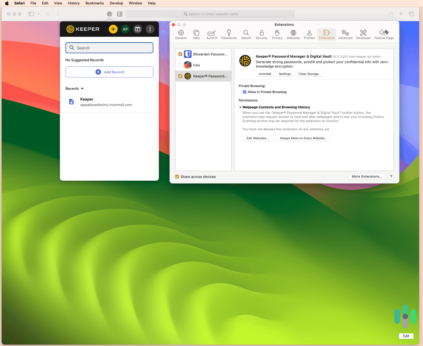As soon as we installed the Keeper Safari browser extension, we made sure to give it the permissions it needed As soon as we installed the Keeper Safari browser extension, we made sure to give it the permissions it needed